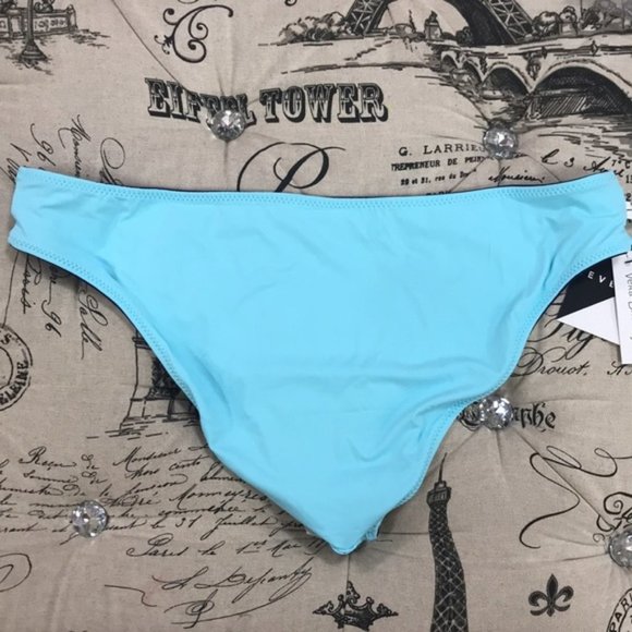 Vera Bradley Reversible Navy&Sky Ella Bikini - Picture 5 of 7